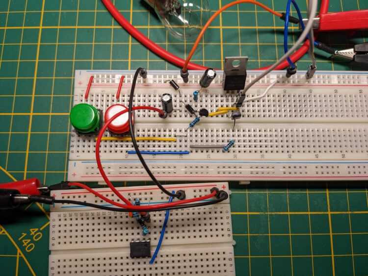 A charge-pump circuit to drive a high side MOSFET (indefinitely)