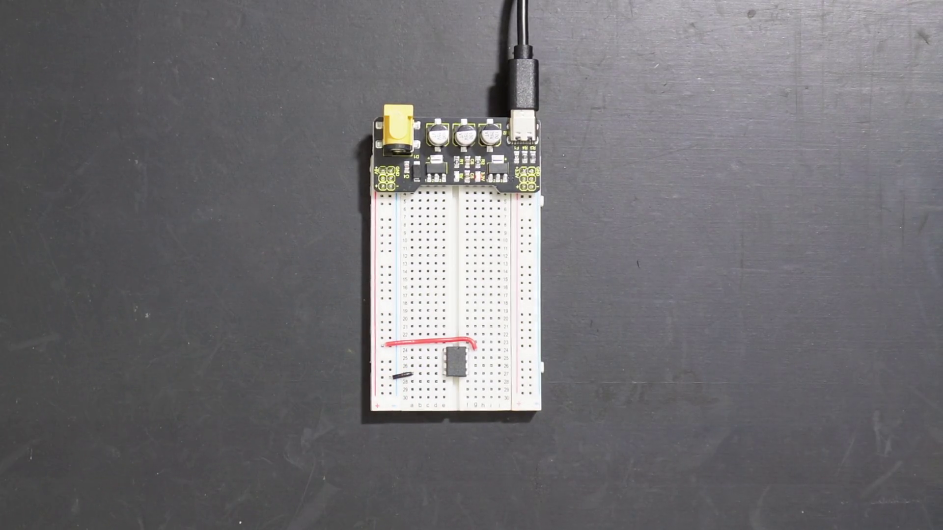 5V and GND connected to LM358 on a breadboard.