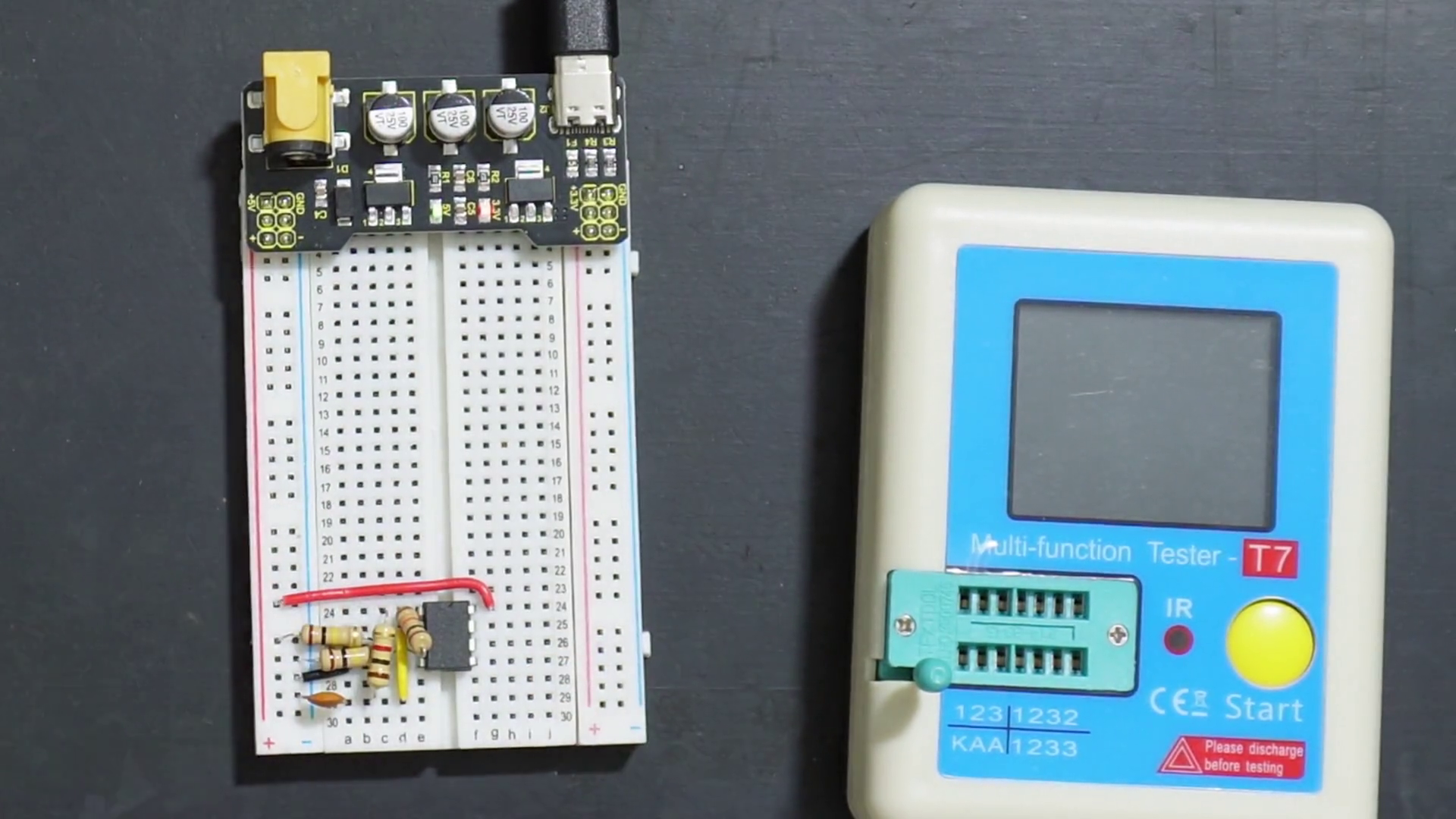 Complete breadboard circuit for outputting a saw-tooth signal.